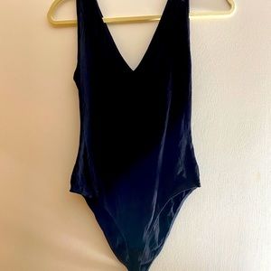 NWT Socialite Ribbed V-Neck Bodysuit M